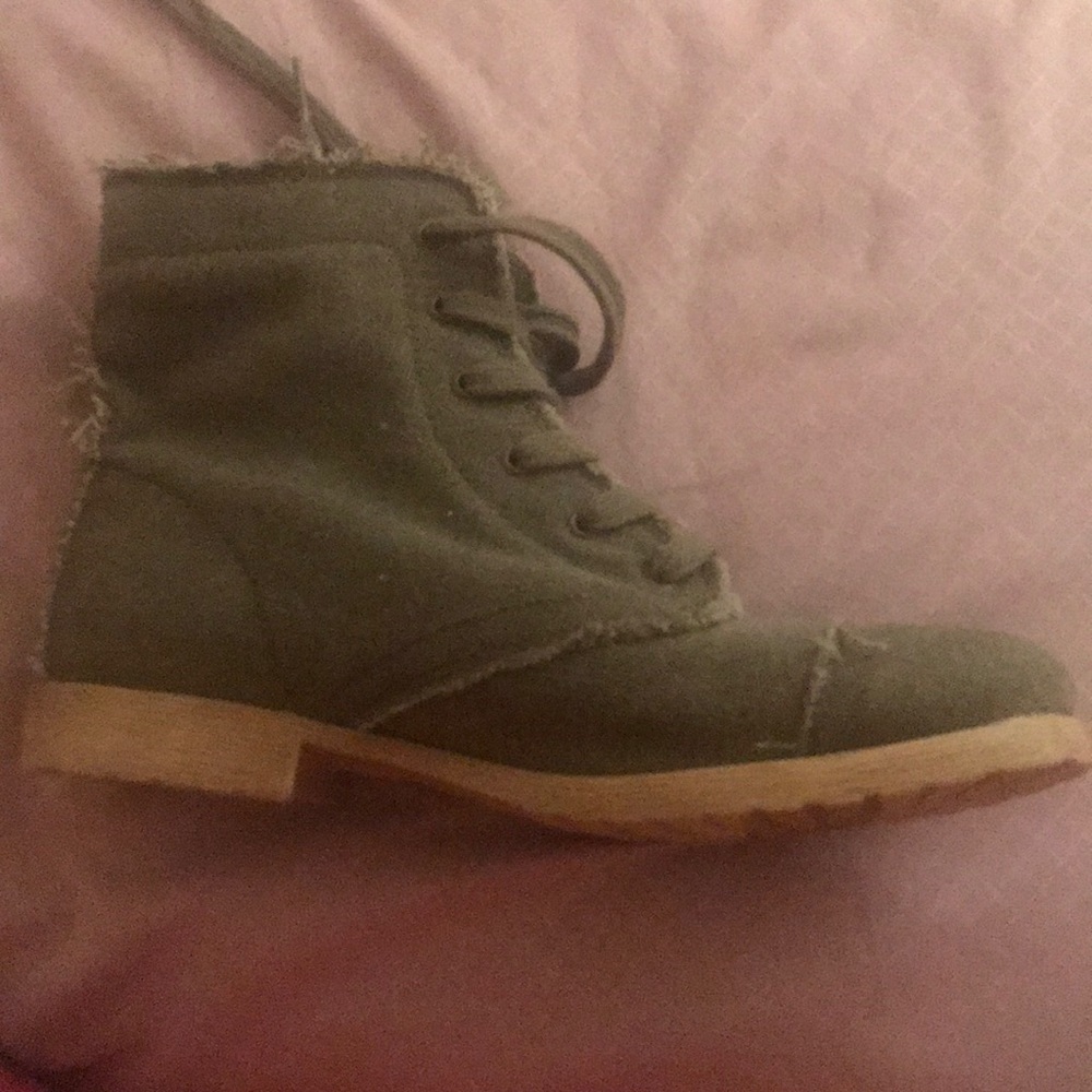 Charlotte Rouse Boots .
